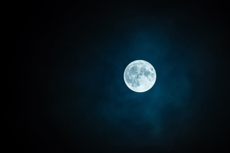 Lunar Love Shot